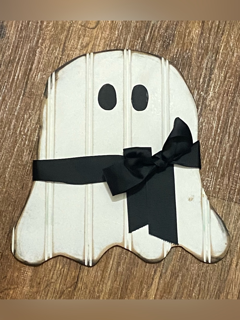 Wood White Ghost With Ribbon Neck Bow Wall Table Decor 11”H 10.5”W Halloween